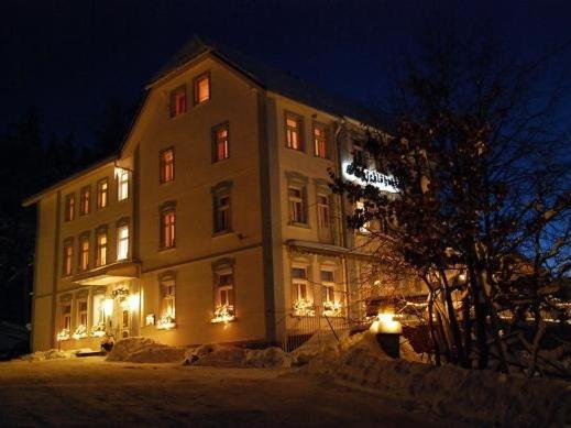 Waldhotel & Restaurant Bergschlosschen Hetzdorf Kültér fotó