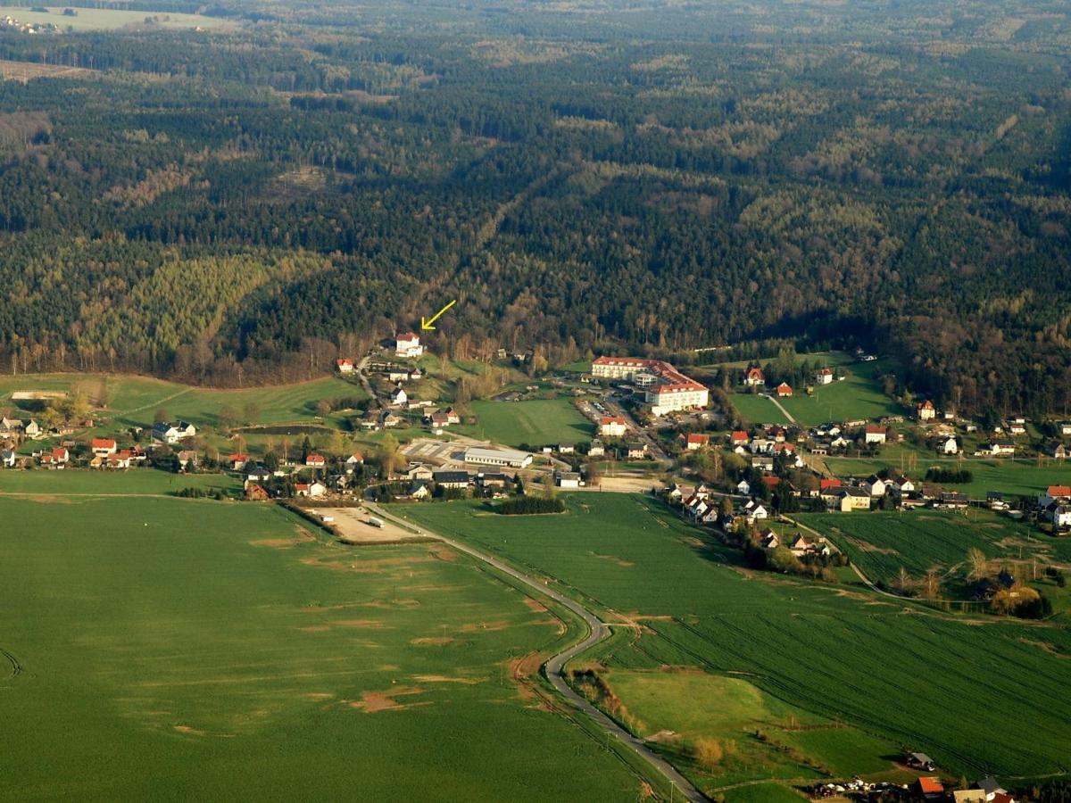Waldhotel & Restaurant Bergschlosschen Hetzdorf Kültér fotó