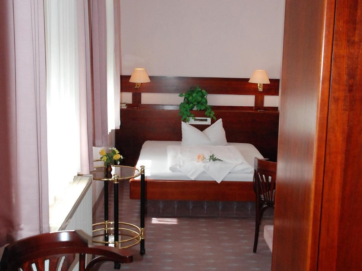 Waldhotel & Restaurant Bergschlosschen Hetzdorf Szoba fotó